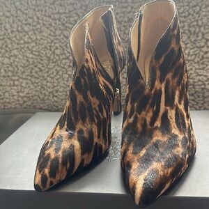 New Vince Camuto Calfhair Leopard Booties, in original box